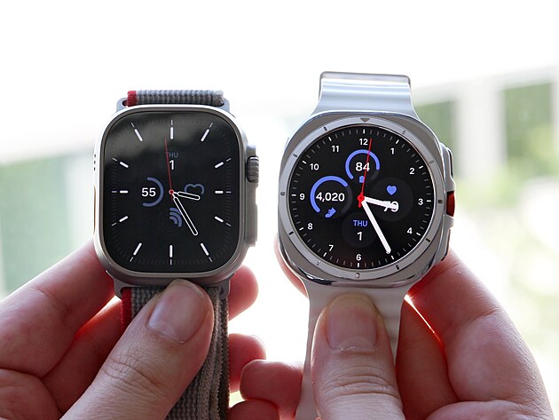 Apple Watch Ultra a Samsung Galaxy Watch Ultra