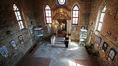Interiér synagogy Zdi jsou ponechány neomítnuté záměrně. Interiér synagogy Zdi jsou ponechány neomítnuté záměrně.