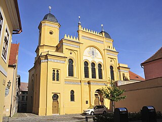 Součástí posledního českého zápisu do UNESCO je i žatecká synagoga. Součástí posledního českého zápisu do UNESCO je i žatecká synagoga.