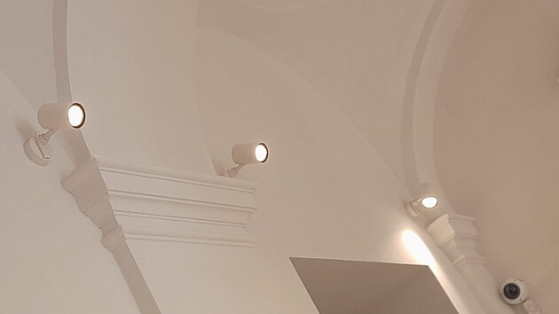 Památkářům se v opraveném Místodržitelském paláci v centru Brna nelíbí například nevhodný typ osvětlení.