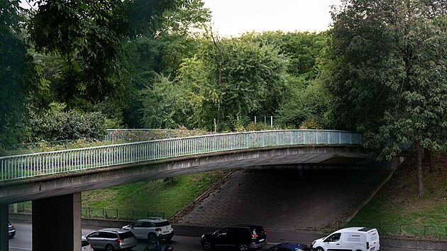 Most na pařížské periferii mezi Pařížskou univerzitou Dauphine a Bouloňským lesíkem. (23. září 2024)