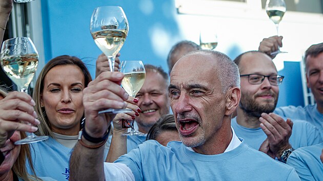 Krajské volby v Jihočeském kraji s velkým předstihem vyhrála ODS v čele s hejtmanem Martinem Kubou. Druhé bylo hnutí ANO v čele s Romanem Kubíčkem. (21. září 2024)