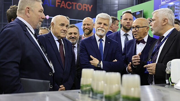 Prezident Petr Pavel navštívil Mezinárodní strojírenský veletrh v Brně. (9.10.2024)