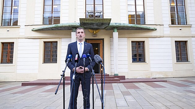 Prezident Petr Pavel přijal na Hradě kandidáta na ministra průmyslu a obchodu Lukáše Vlčka. (7. října 2024)