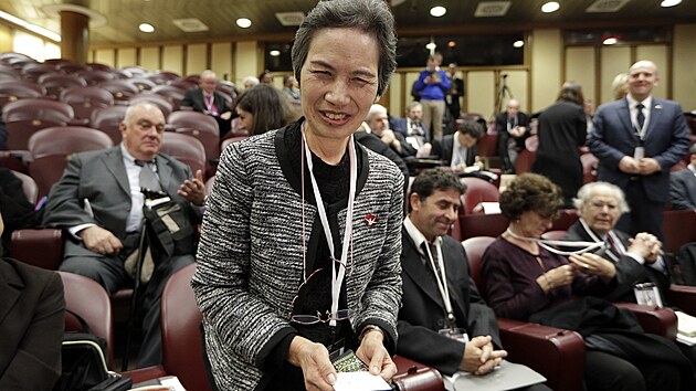 Asistentka generálního tajemníka organizace Nihon Hidankjó na konferenci o jaderném odzbrojení ve Vatikánu. (10. listopadu 2017)