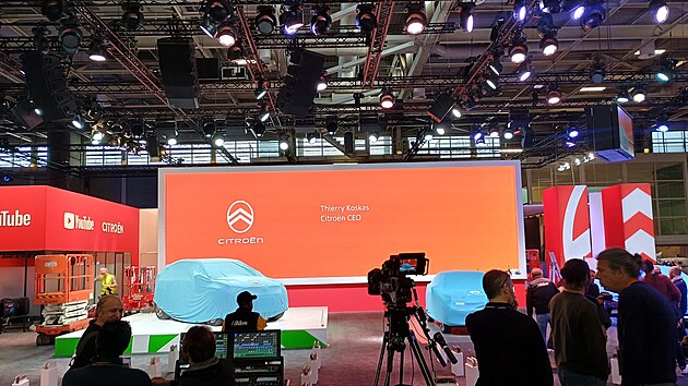 Pařížský autosalon 2024 – přípravy před zahájením (neděle 13. října 2024)