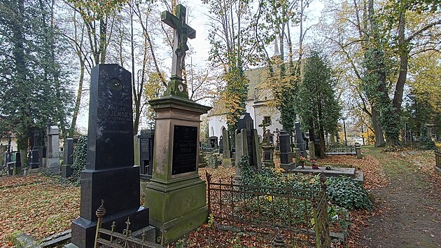 Starý havlíčkobrodský hřbitov u Vojtěcha je památkově chráněný a má jedinečnou atmosféru.