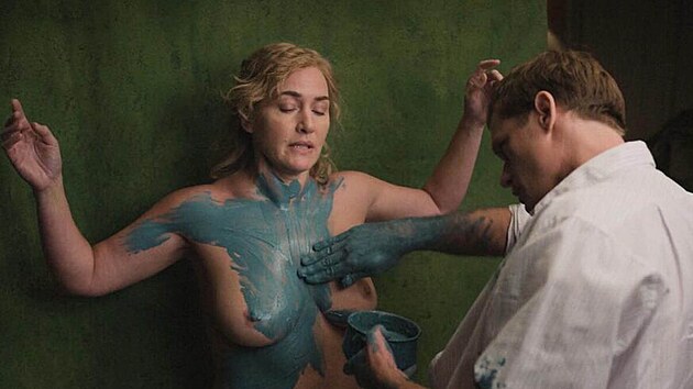 Kate Winsletová ve filmu Lee: Fotografka v první linii