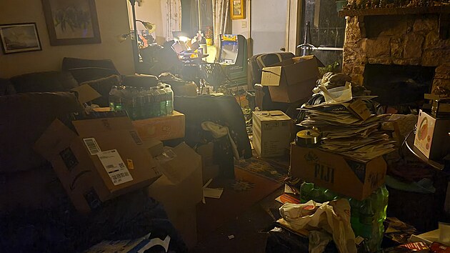 Nepořádek v bytě streamera Asmongolda