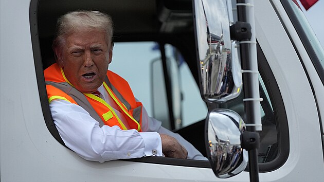 Donald Trump během kampaně ve Wisconsinu (30. října 2024)