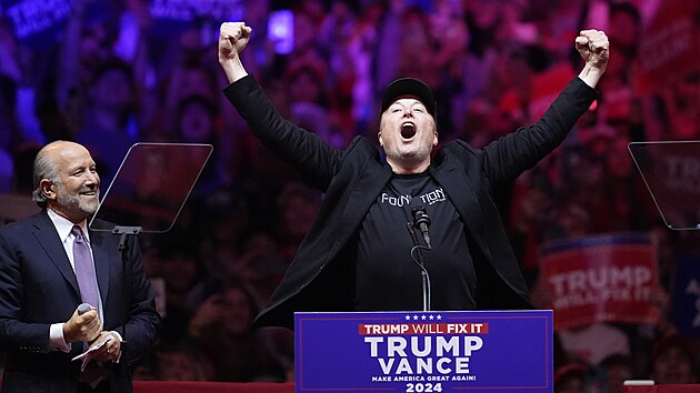 Elon Musk na mítinku Donalda Trumpa v New Yorku (27. října 2024)