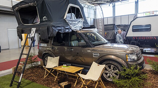 Ve výstavní hale Travel Adventure je velký výběr autostanů i příslušenství pro vlastní konstrukci vestaveb do kombíků, SUV a dodávek.