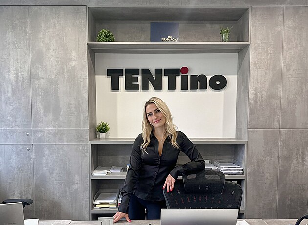 Ředitelka společnosti TENTino Lenka Baliharová