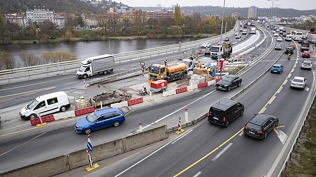 Rekonstrukce Barrandovského mostu
