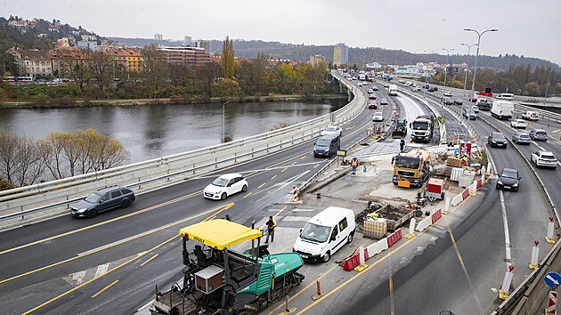 Rekonstrukce Barrandovského mostu