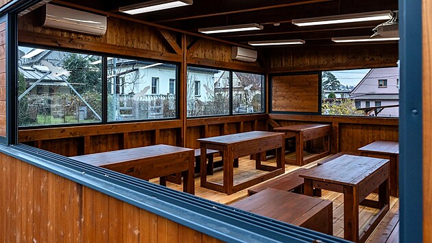 Venkovní učebna Archimedes byla postavena na Základní škole Ostrava-Radvanice a je první takovou učebnou v Moravskoslezském kraji.