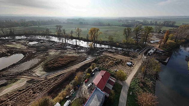 Budování protipovodňových opatření na jihu hanácké metropole. Řeka i krajina bude na jihu města přístupná. Protipovodňová ochrana bude funkční, až bude postavena celá,