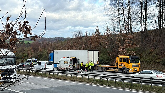 Nehoda na D1 u Mirošovic ( 28. listopadu 2024)