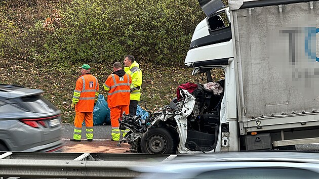 Nehoda na D1 u Mirošovic ( 28. listopadu 2024)