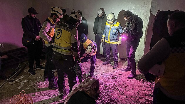 Nechvalně proslulá syrská věznice Sajdnájá. Povstalci pokračují ve vyšetřování údajného tajného oddělení v této věznici. (8. prosince 2024)