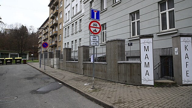 Brno zakázalo vjezd do slepé Trýbovy ulice v centru města. Povolení k vjezdu je možné si vyřídit za poplatek 200 korun, což ombudsman označil na nezákonnou praxi.