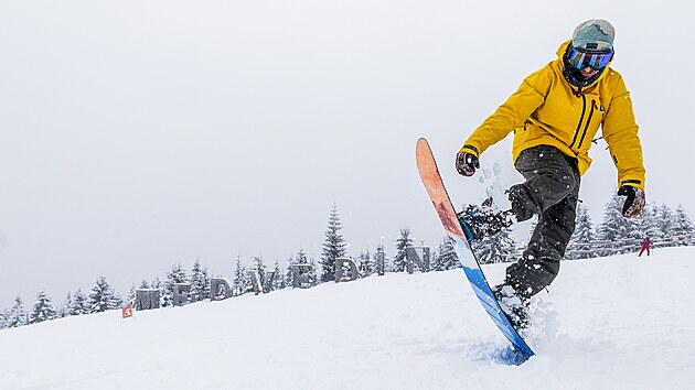 První lyžování na Medvědíně ve Špindlerově Mlýně (6.12.2024).