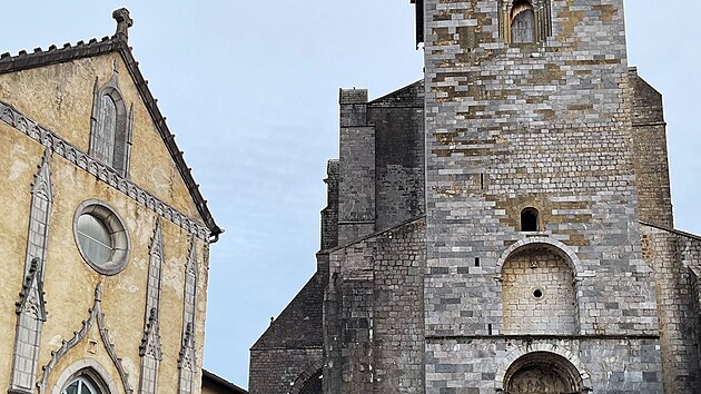 Kostel v srdci městečka Saint-Bertrand-de-Comminges