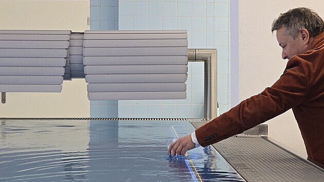 Součástí zrekonstruovaného oddělení rehabilitace liberecké nemocnice je také nový bazén, ve kterém budou cvičit různorodé skupiny pacientů. (19. listopadu 2024)