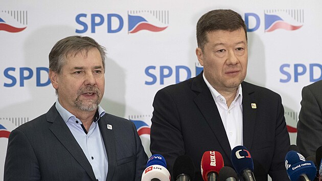 Předseda SPD Tomio Okamura a poslanec SPD Radek Koten