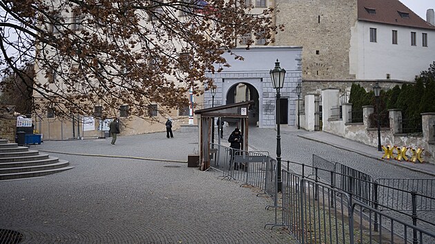 Kontrolní stanoviště na Pražském hradě.