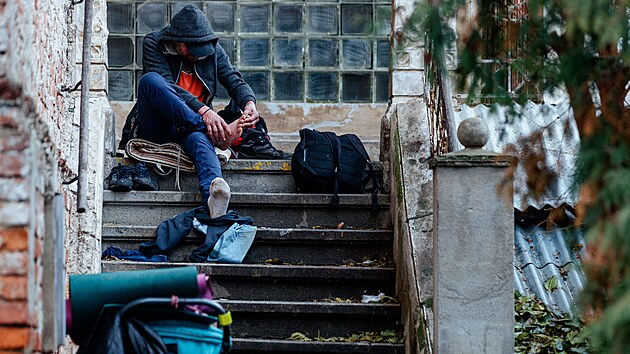 Obyvatelé Olomouce často své stížnosti míří na lidi bez domova. Nejvíc hlášení strážníci zaznamenali v souvislosti s třídou 1. máje a blízkým okolím (na snímku Husova ulice).