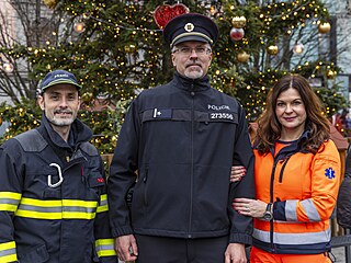Mluvčí brněnských sborů (zleva) Jaroslav Mikoška (hasiči), Pavel Šváb (policie)... Mluvčí brněnských sborů (zleva) Jaroslav Mikoška (hasiči), Pavel Šváb (policie)...