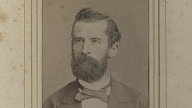 Josef Arnold patřil ke klíčovým postavám brněnské architektury druhé poloviny 19. století. Navrhl například Kounicův palác na Moravském náměstí či palác Bochnerů ze Stražiska a postavil třeba budovy dnešní Muzejky a Janáčkovy akademie múzických umění nebo Červený kostel.