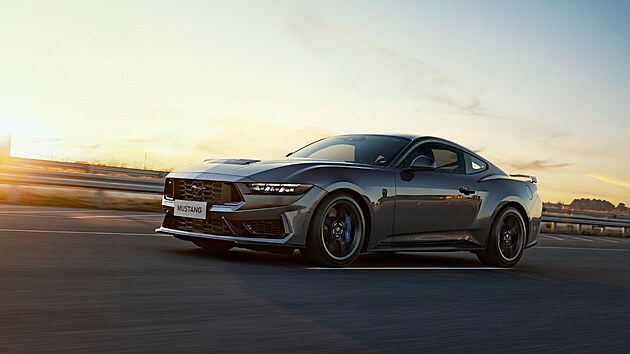 Ford Mustang Dark Horse