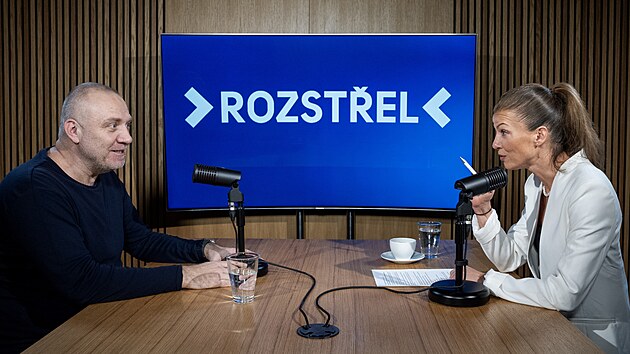 Hostem pořadu Rozstřel je Martin Kavka, končící mluvčí Hasičů Praha.