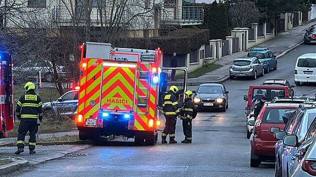 Zásah v ulici Komárkova na Praze 4 (8. ledna 2025)