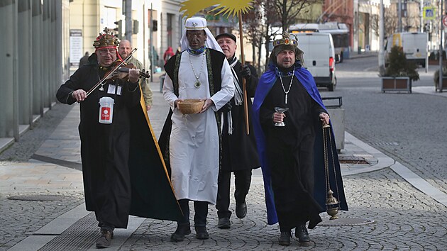 Tříkrálovou sbírku v kraji slavnostně zahájili představitelé Charity Lukáš Curylo, Marek Hořínek a Martin Pražák.