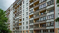 Ohledně požárních předpisů je vhodné ověřit, zda uskladněné předměty na lodžii... Ohledně požárních předpisů je vhodné ověřit, zda uskladněné předměty na lodžii...