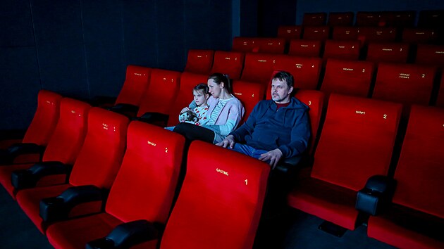 Diváci v rožnovském kině najdou klasické filmy, ale třeba i dokumenty či projekce pro děti. Připravená je i malá šatna či výstavní prostory.