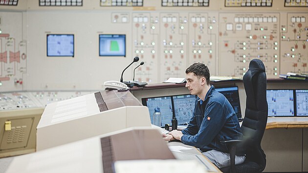 V Jaderné elektrárně Temelín letos proinvestují 3,1 miliardy. První blok přejde na řízení novým systémem.