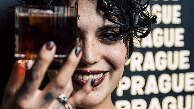 Má-li barmanství duši, Gina Barbachano ji dokáže odhalovat.