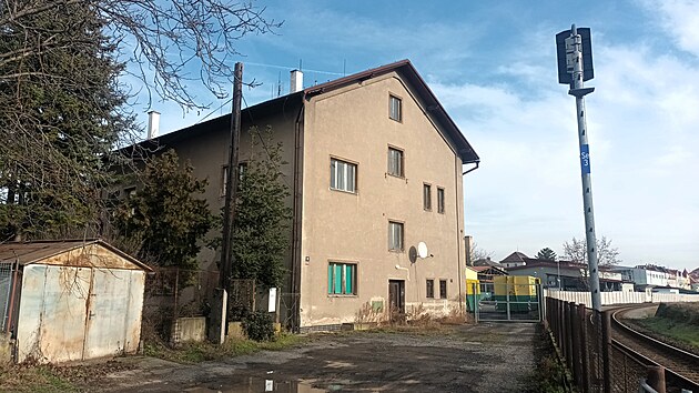 Šest nových nájemních bytů má do dvou let vzniknout přestavbou prázdné budovy v litoměřické Revoluční ulici. (leden 2025)