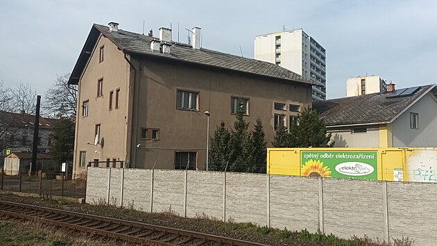 Šest nových nájemních bytů má do dvou let vzniknout přestavbou prázdné budovy v litoměřické Revoluční ulici. (leden 2025)