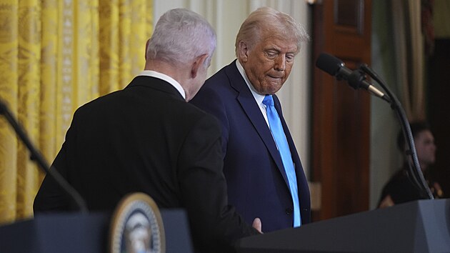 Donald Trump na společné tiskové konferenci s izraelským premiérem Benjaminem Netanjahuem (4. února 2025)