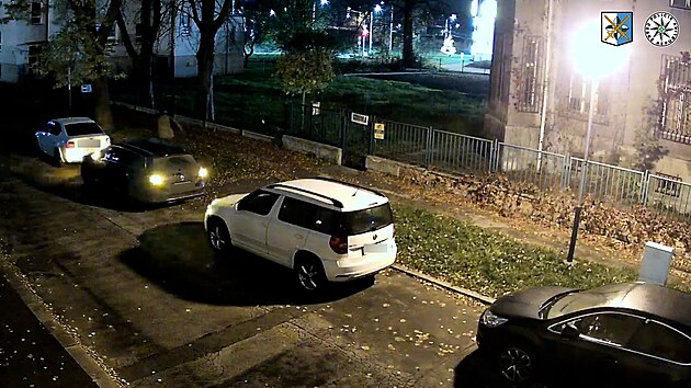 Recidivista místo nástupu do vězení vykradl v Ostravě třicet automobilů.