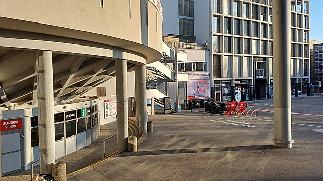 Záchranáři se ráno po osmé hodině chystali na cvičení v Budvar aréně.