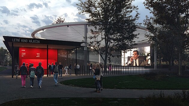 Na večerní promítání se vysune mobilní hlediště a v případě špatného počasí roztáhne střecha.