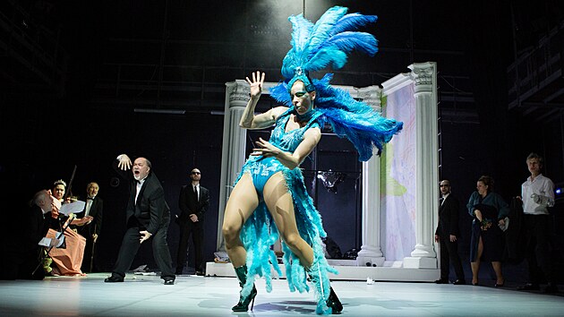 V jihlavském Horáckém divadle bude mít premiéru nová inscenace klasického díla Faust. Autor ji zasadil do 21. století a do prostředí léčebny dlouhodobě nemocných.