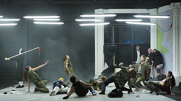 V jihlavském Horáckém divadle bude mít premiéru nová inscenace klasického díla Faust. Autor ji zasadil do 21. století a do prostředí léčebny dlouhodobě nemocných.