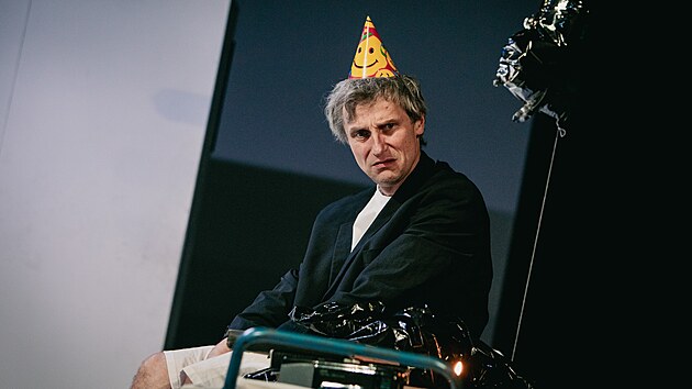 V jihlavském Horáckém divadle bude mít premiéru nová inscenace klasického díla Faust. Autor ji zasadil do 21. století a do prostředí léčebny dlouhodobě nemocných.